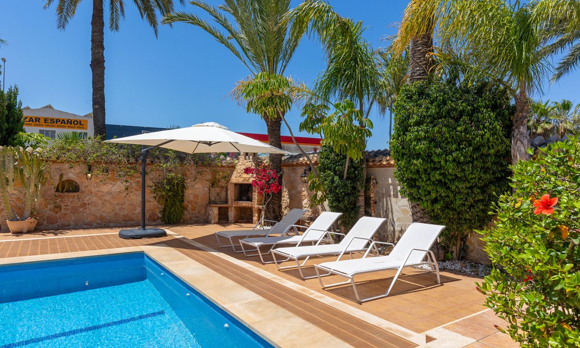 Revente - Villa -
Orihuela Costa - Costa Blanca