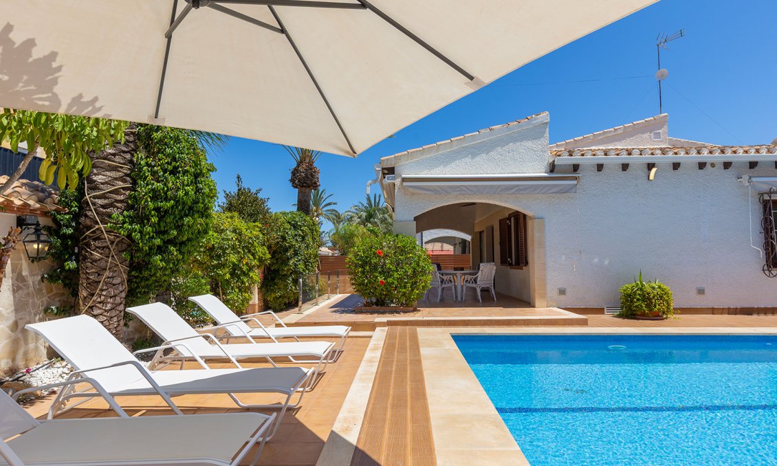 Revente - Villa -
Orihuela Costa - Costa Blanca