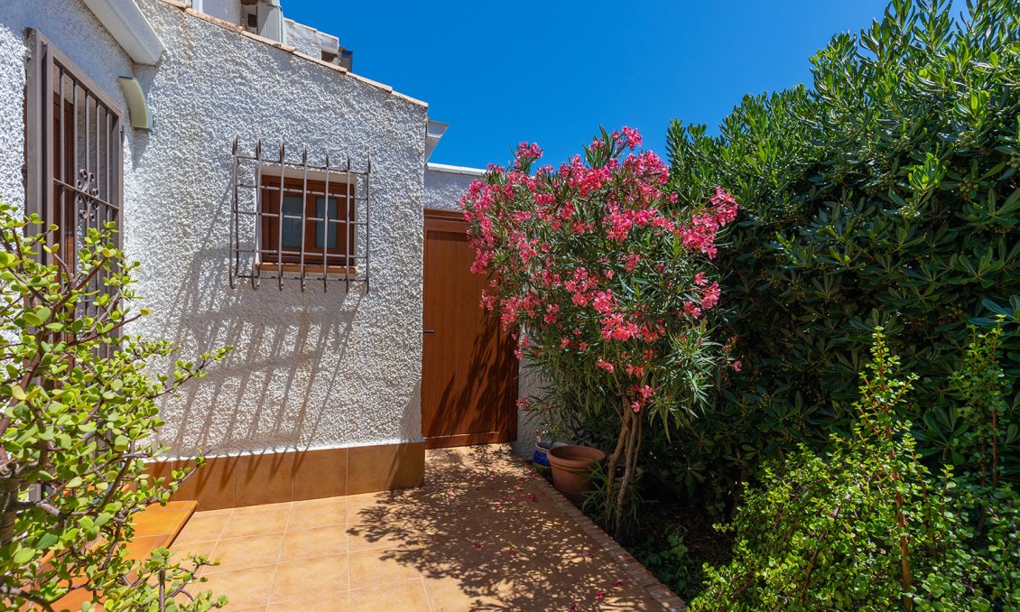 Revente - Villa -
Orihuela Costa - Costa Blanca