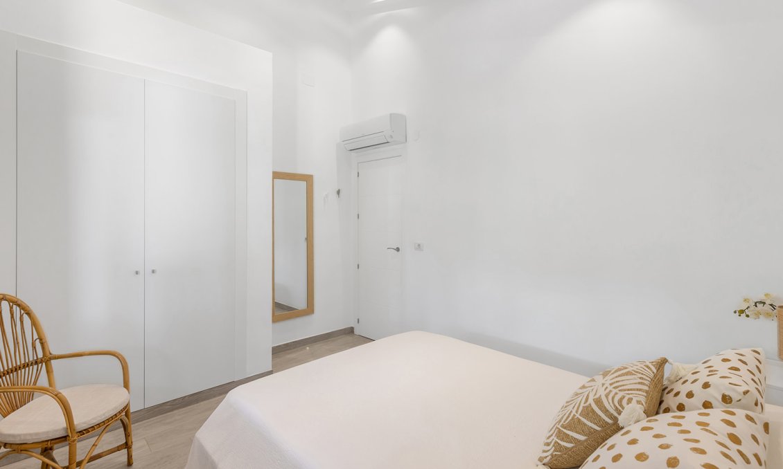 Revente - Villa -
Orihuela Costa - Costa Blanca