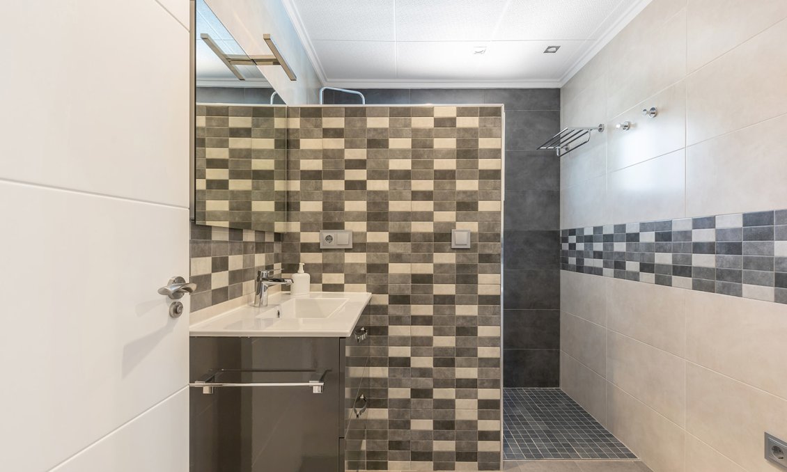 Revente - Villa -
Orihuela Costa - Costa Blanca