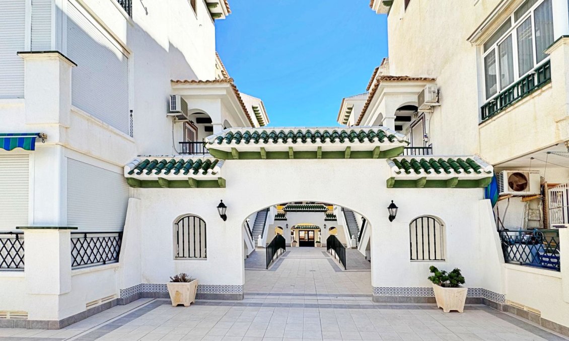 Wiederverkauf - Wohnung -
Torrevieja - Costa Blanca