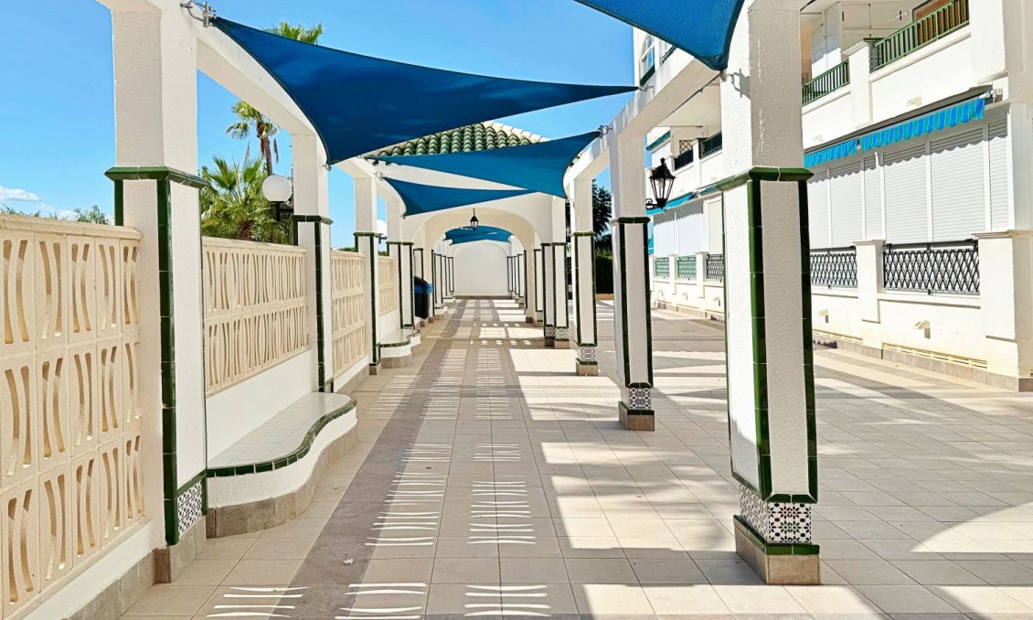 Wiederverkauf - Wohnung -
Torrevieja - Costa Blanca