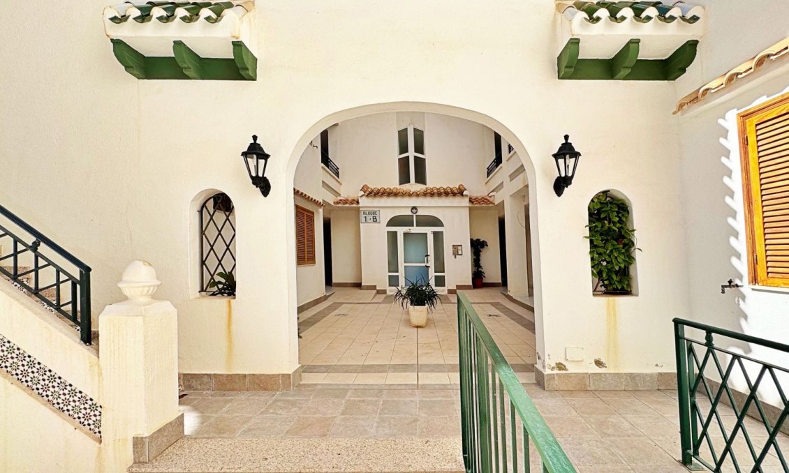 Wiederverkauf - Wohnung -
Torrevieja - Costa Blanca