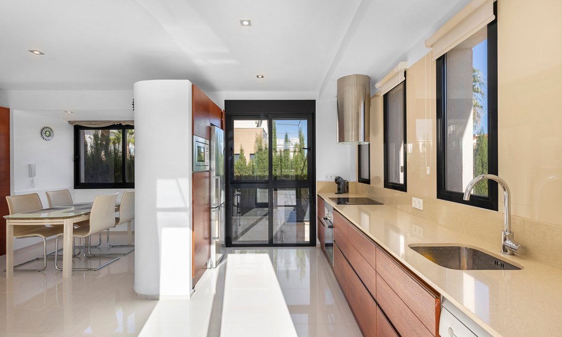 Segunda mano - Villa -
Orihuela Costa - Costa Blanca