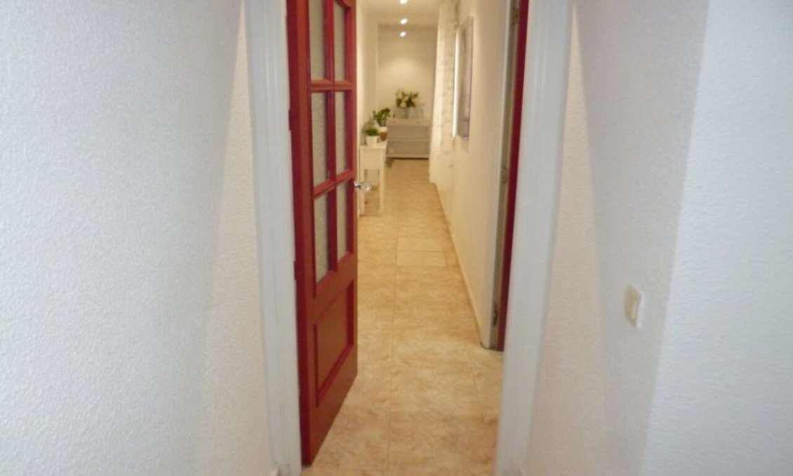 Segunda mano - Apartamento -
Villamartin - Costa Blanca