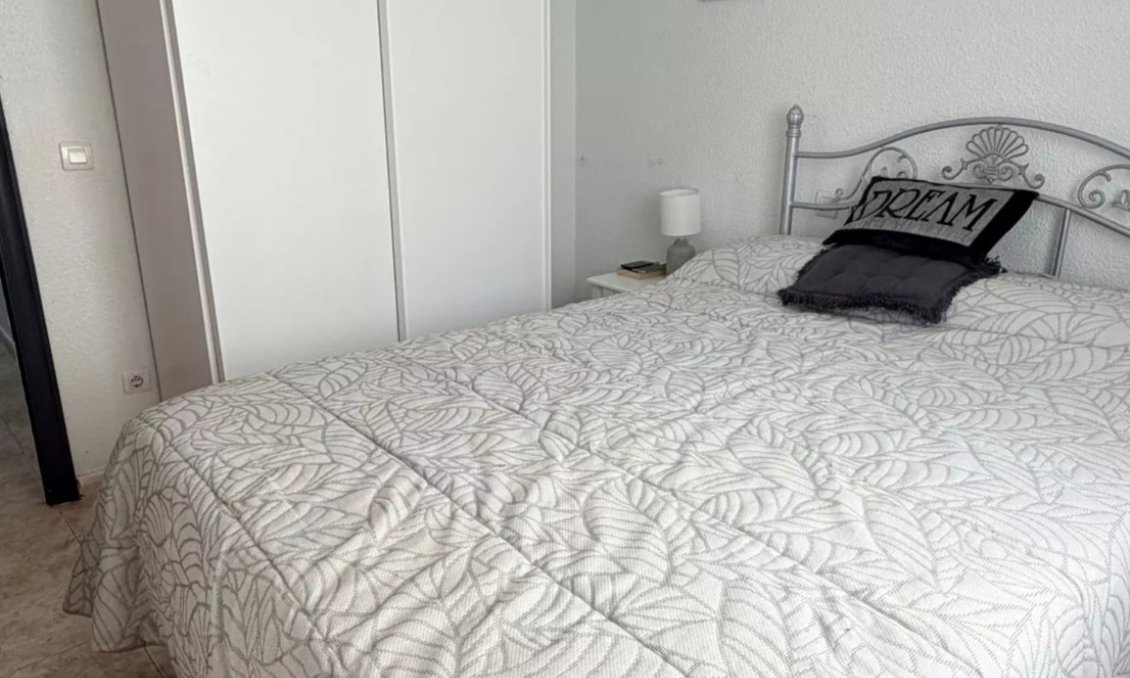Segunda mano - Apartamento -
Villamartin - Costa Blanca