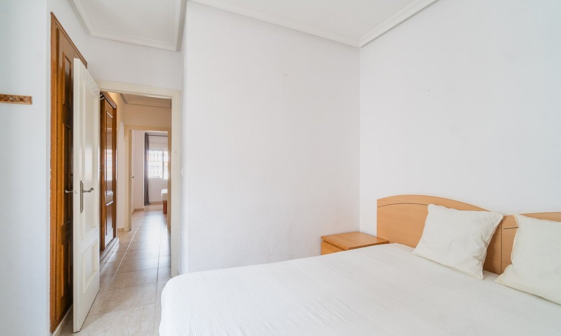 Segunda mano - Apartamento -
Orihuela Costa - Costa Blanca