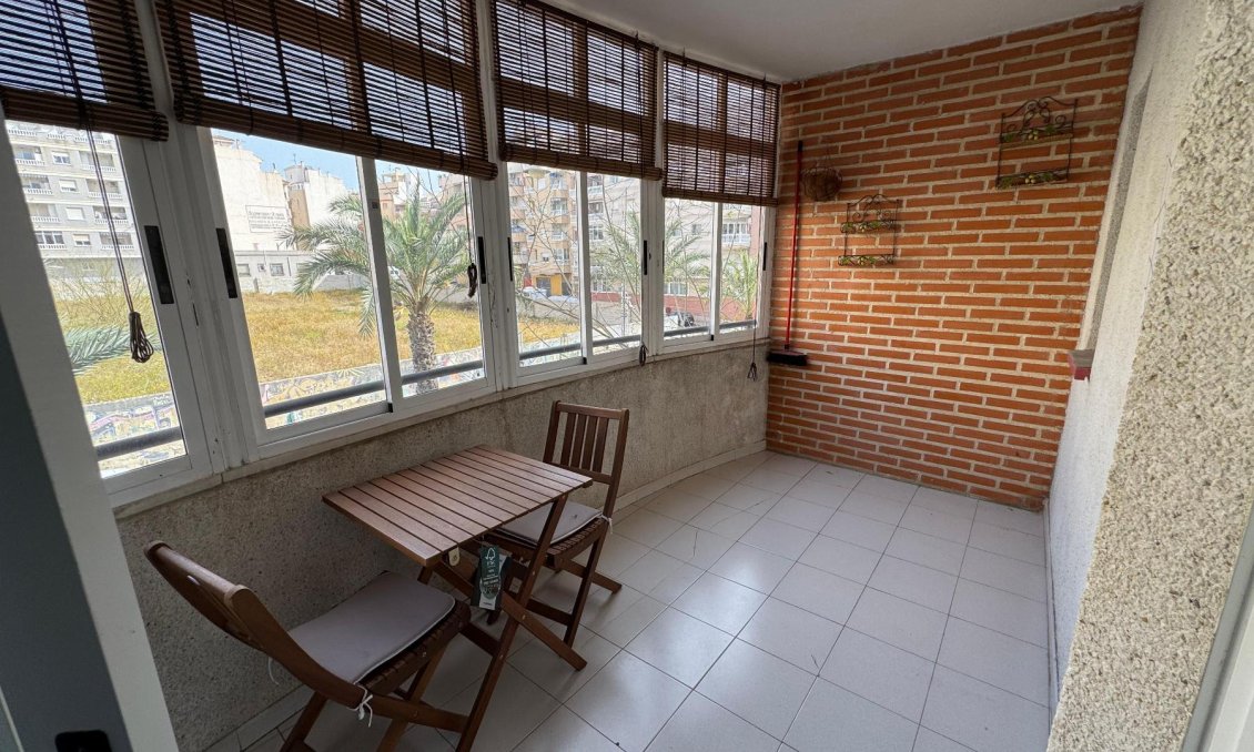 Revente - Appartement -
Torrevieja - Costa Blanca
