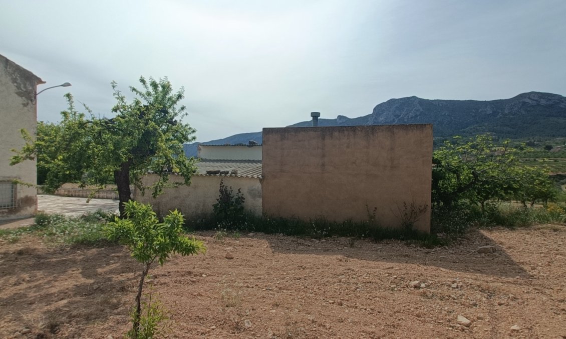 Segunda mano - Villa -
La Romana - Inland