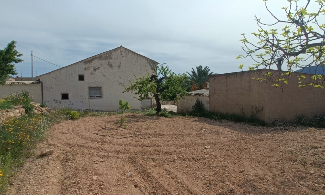 Segunda mano - Villa -
La Romana - Inland
