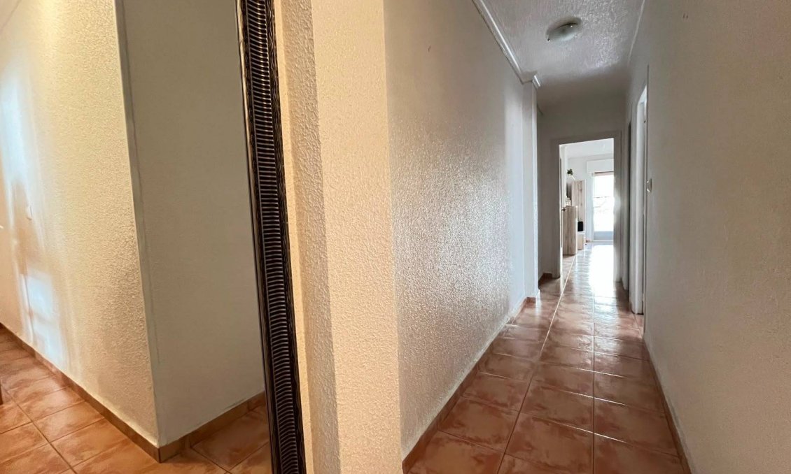 Wiederverkauf - Wohnung -
Lo Pagan - Villananitos