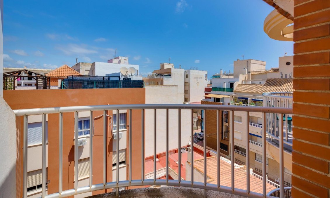 Wiederverkauf - Wohnung -
Torrevieja - La Mata Pueblo