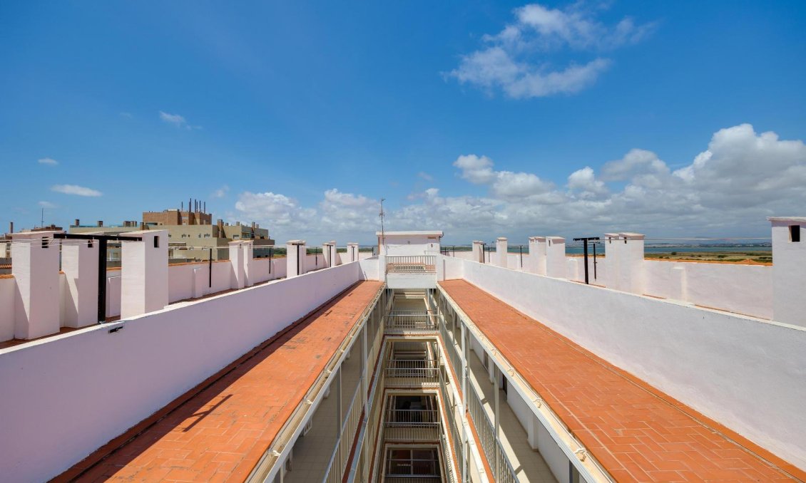 Wiederverkauf - Wohnung -
Torrevieja - La Mata Pueblo
