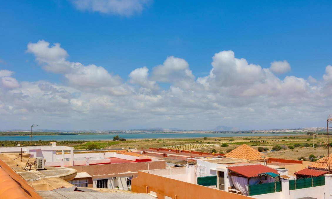 Wiederverkauf - Wohnung -
Torrevieja - La Mata Pueblo