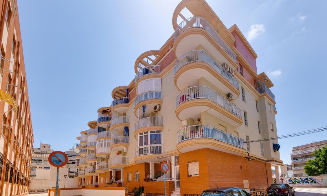 Wiederverkauf - Wohnung -
Torrevieja - La Mata Pueblo