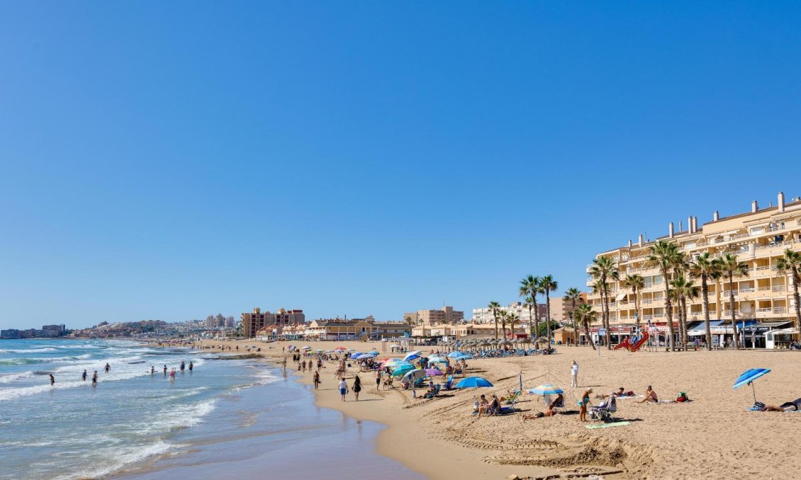 Wiederverkauf - Wohnung -
Torrevieja - La Mata Pueblo