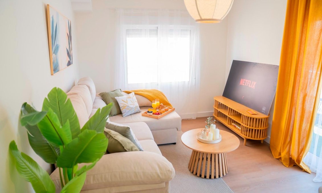 Revânzare - Apartament -
Lo Pagan - Villananitos