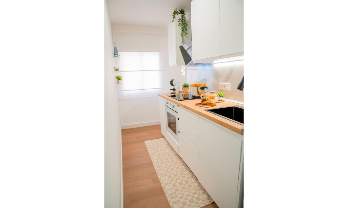 Revânzare - Apartament -
Lo Pagan - Villananitos
