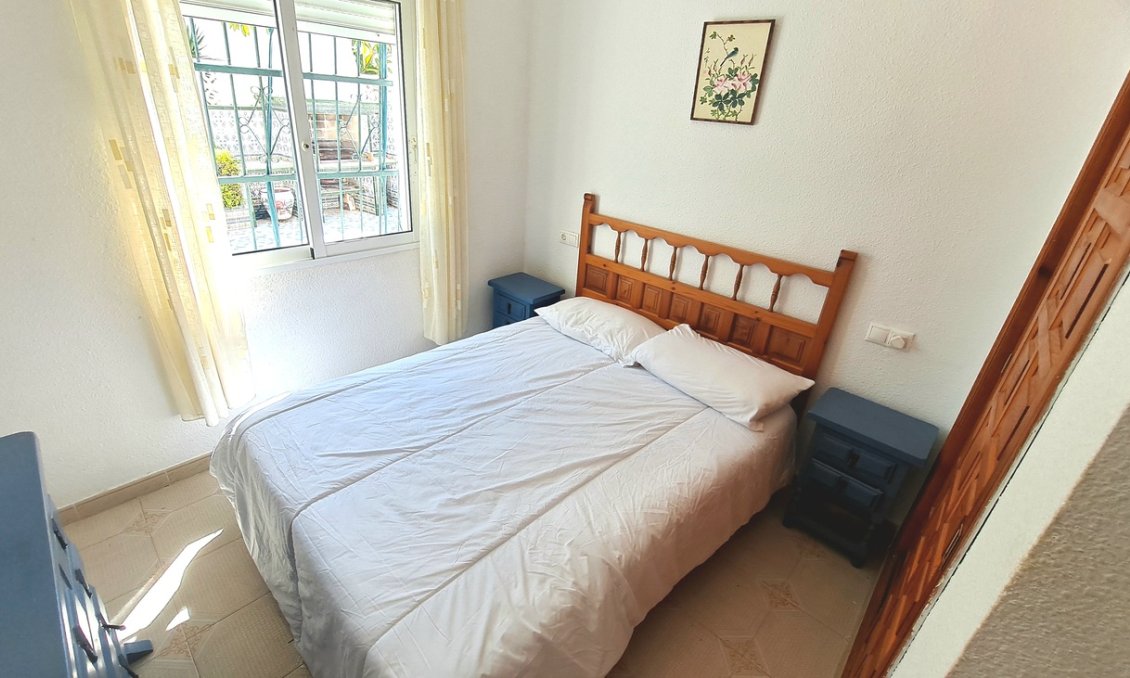 Segunda mano - Villa -
Orihuela Costa - Costa Blanca