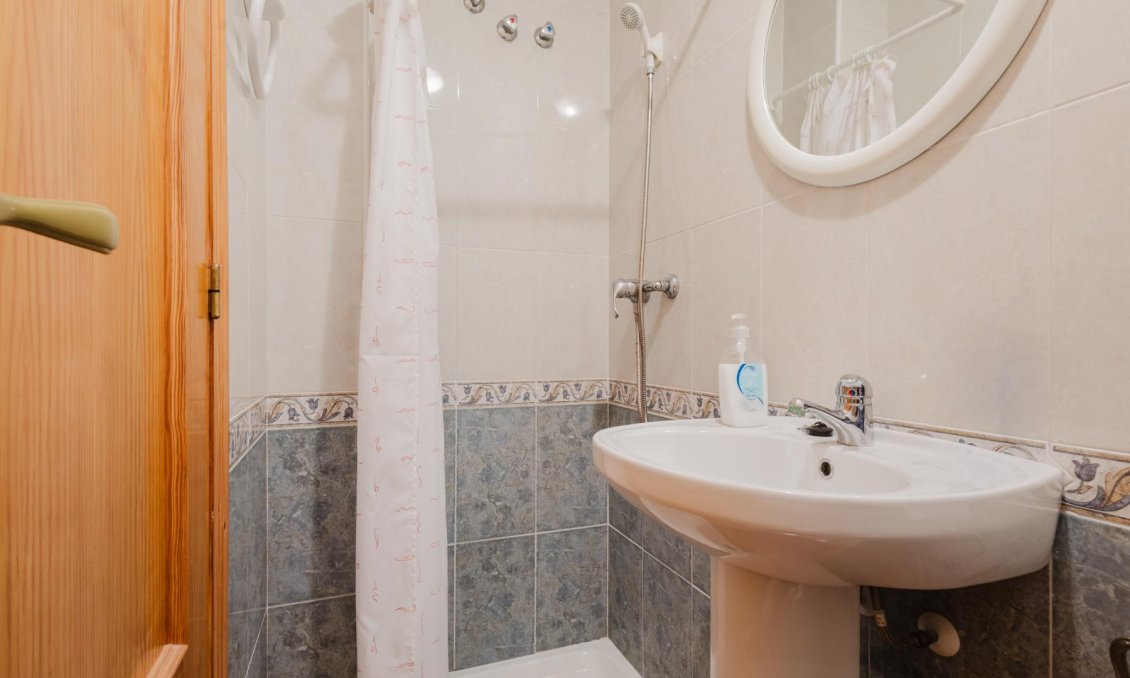 Wiederverkauf - Wohnung -
Torrevieja - Costa Blanca