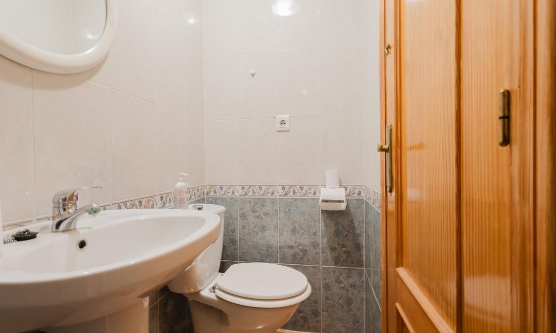Wiederverkauf - Wohnung -
Torrevieja - Costa Blanca