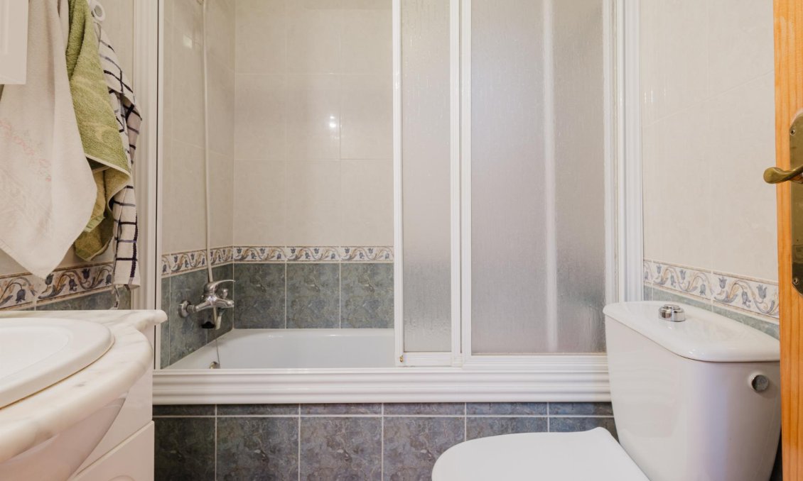 Wiederverkauf - Wohnung -
Torrevieja - Costa Blanca