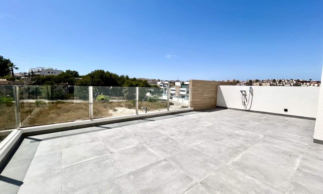 Wiederverkauf - Villa -
Villamartin - Costa Blanca