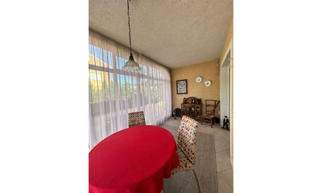 Resale - Villa -
Torrevieja - Aguas Nuevas