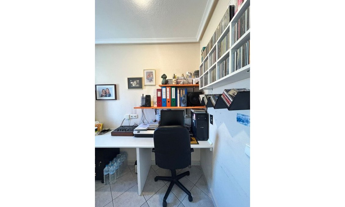 Resale - Villa -
Torrevieja - Aguas Nuevas