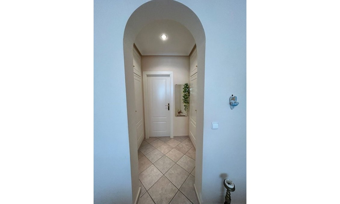Resale - Villa -
Torrevieja - Aguas Nuevas