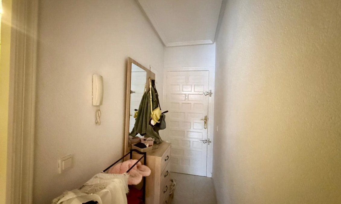 Wiederverkauf - Wohnung -
Torrevieja - Centro