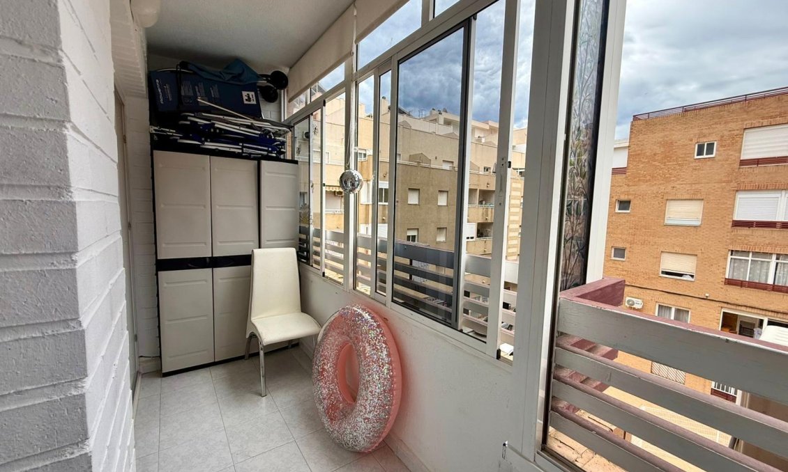 Wiederverkauf - Wohnung -
Torrevieja - Centro