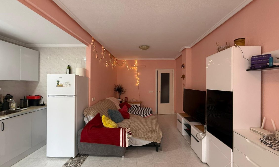 Wiederverkauf - Wohnung -
Torrevieja - Centro