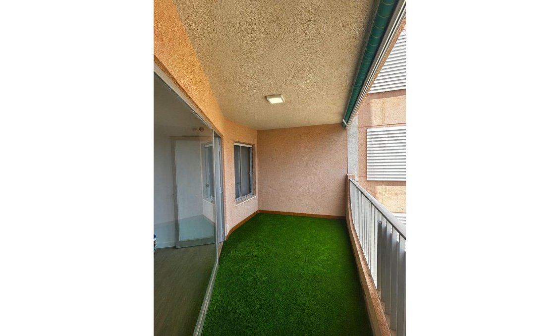 Wiederverkauf - Wohnung -
Orihuela Costa - La Regia