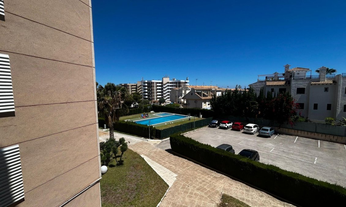 Wiederverkauf - Wohnung -
Orihuela Costa - La Regia