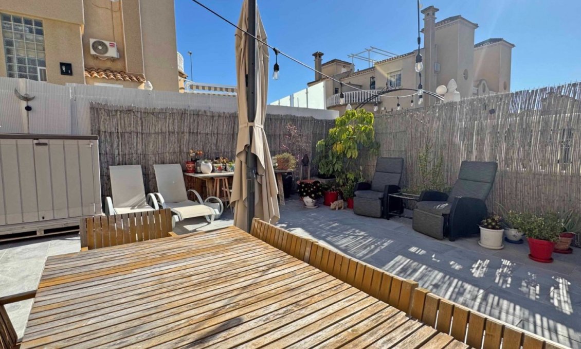 Resale - Townhouse -
Orihuela Costa - Costa Blanca