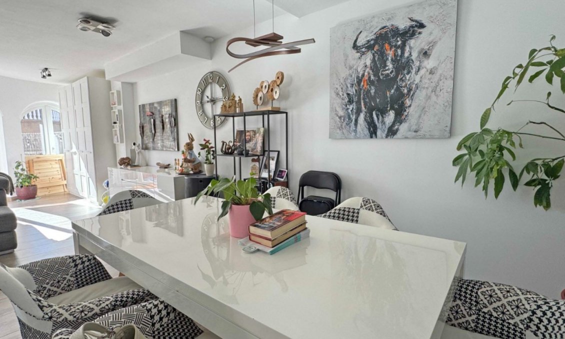 Resale - Townhouse -
Orihuela Costa - Costa Blanca