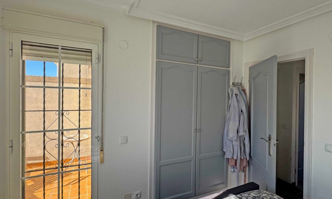 Resale - Townhouse -
Orihuela Costa - Costa Blanca