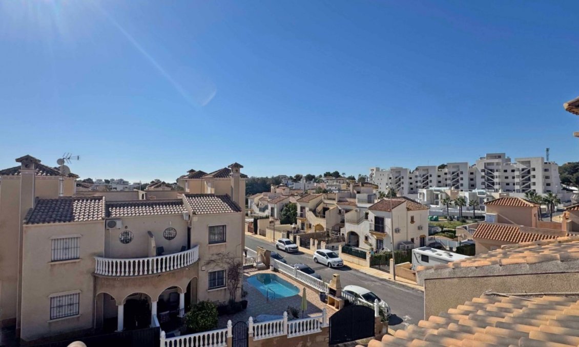 Resale - Townhouse -
Orihuela Costa - Costa Blanca