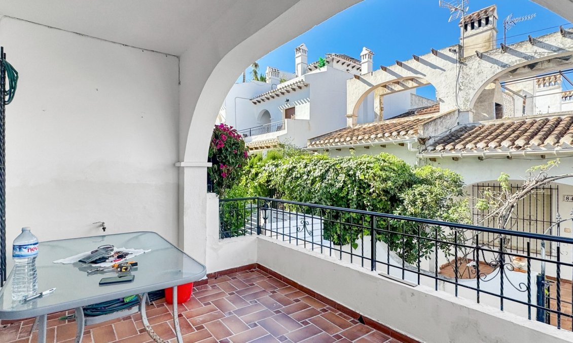 Resale - Bungalow -
Torrevieja - Costa Blanca