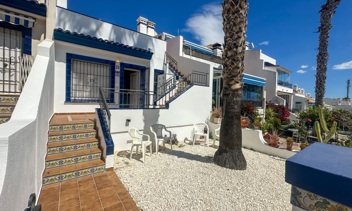 Resale - Townhouse -
Orihuela Costa - Costa Blanca