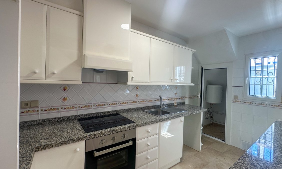 Resale - Townhouse -
Orihuela Costa - Costa Blanca