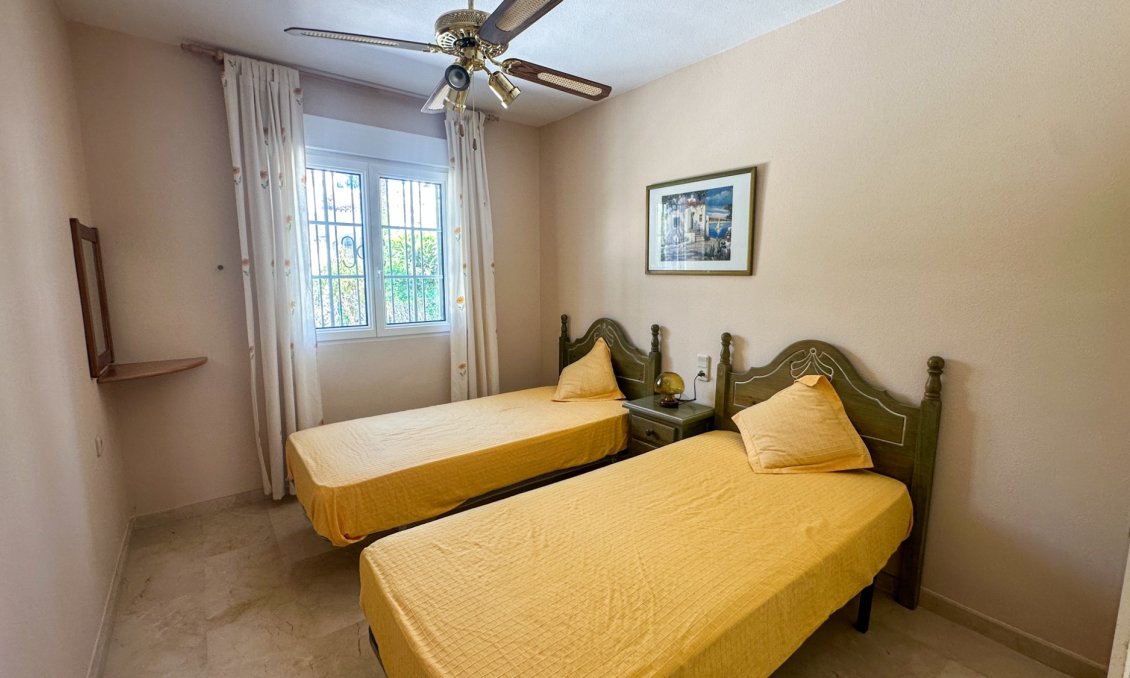 Resale - Townhouse -
Orihuela Costa - Costa Blanca