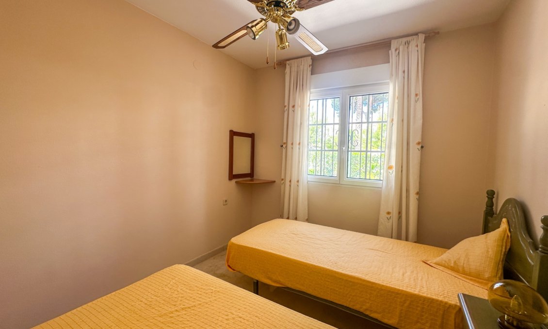 Resale - Townhouse -
Orihuela Costa - Costa Blanca