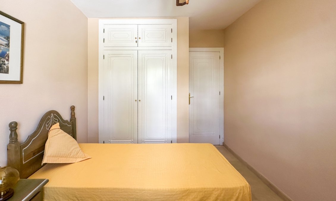 Resale - Townhouse -
Orihuela Costa - Costa Blanca