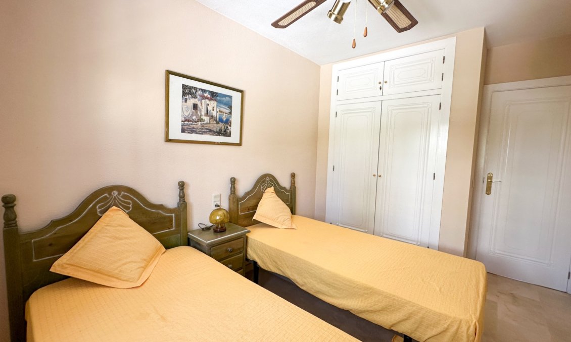 Resale - Townhouse -
Orihuela Costa - Costa Blanca