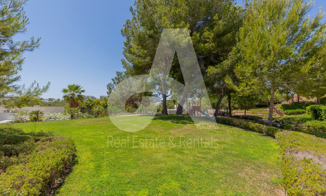 Resale - Apartment -
Orihuela - Las Colinas