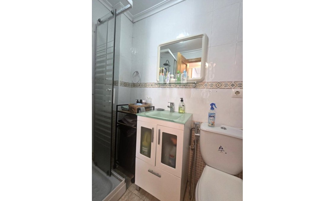Resale - Apartment -
Torrevieja - Playa de los Locos