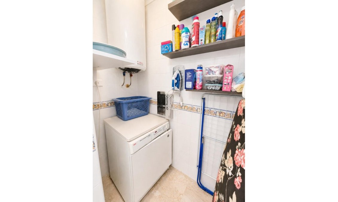 Revente - Appartement -
Los Dolses - Inland